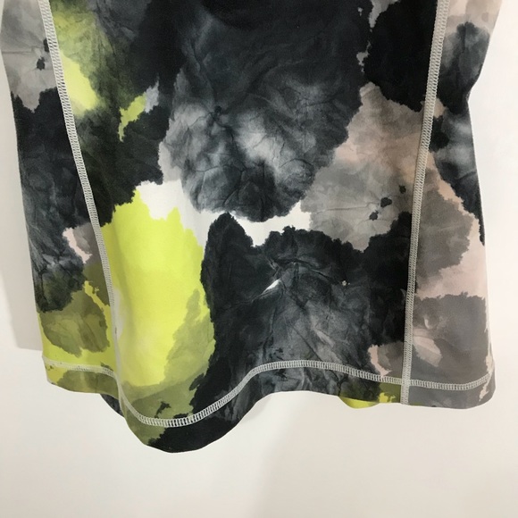 Lululemon Tank Top - Picture 3 of 5